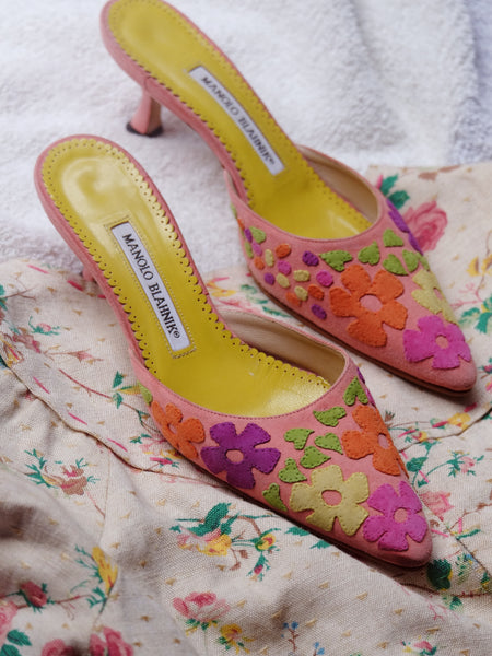 vintage manolo blahnik shoes